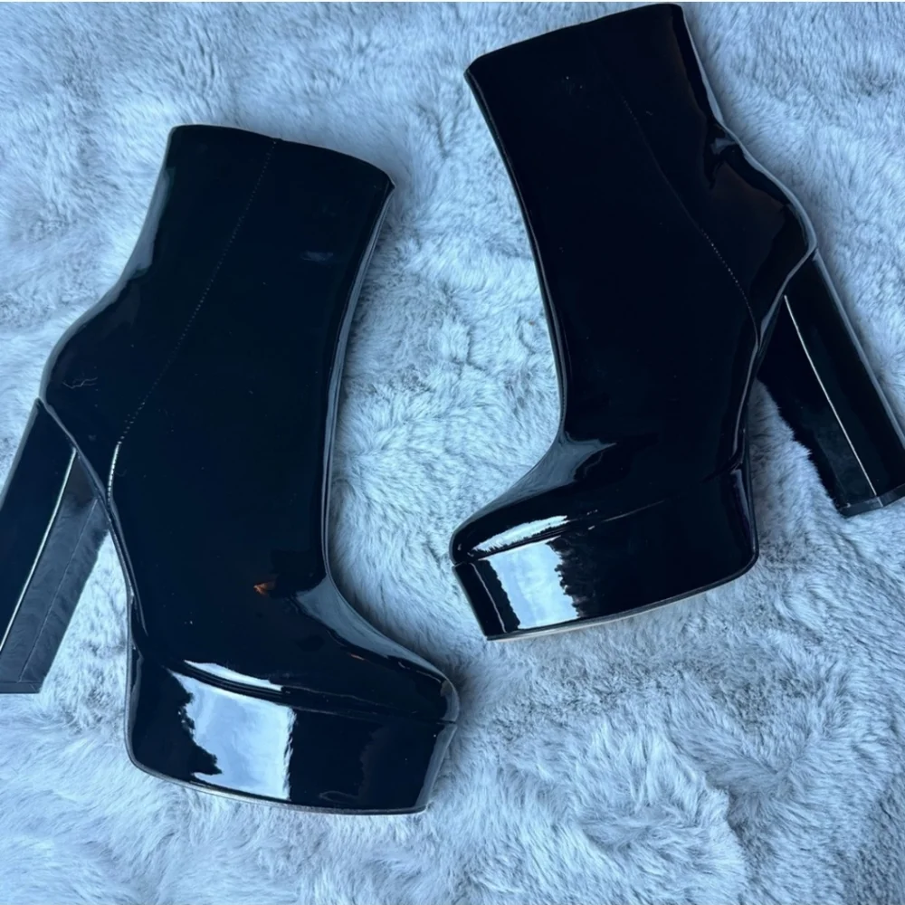 Patent leather platform boots - Picture 5 of 7